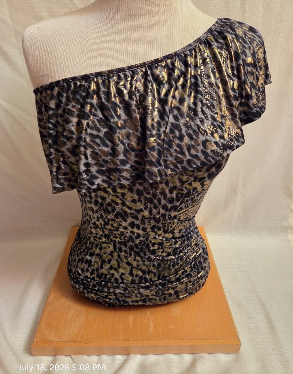 Charlotte Russe Women’s S Off-Shoulder Leopard Metallic Knit Blouse Stretch
